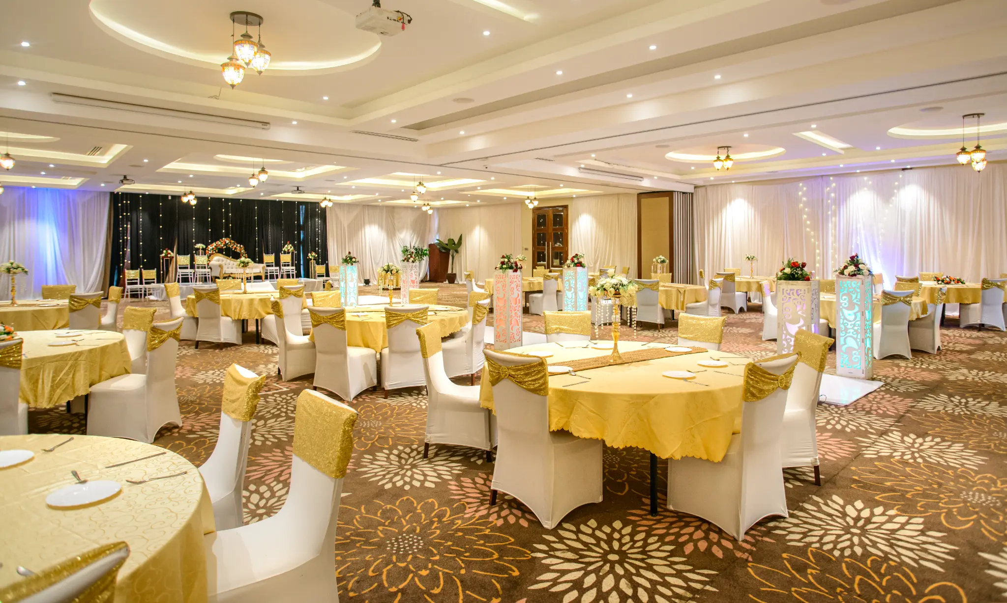 Cloud Hotel Grand Ballroom elegantly set for a gala dinner or wedding reception